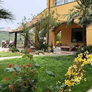 https://lacacia-bb.hotelitalianriviera.com